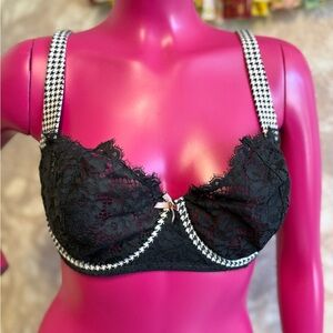 Cacique Black Lace Bra with Houndstooth Straps
